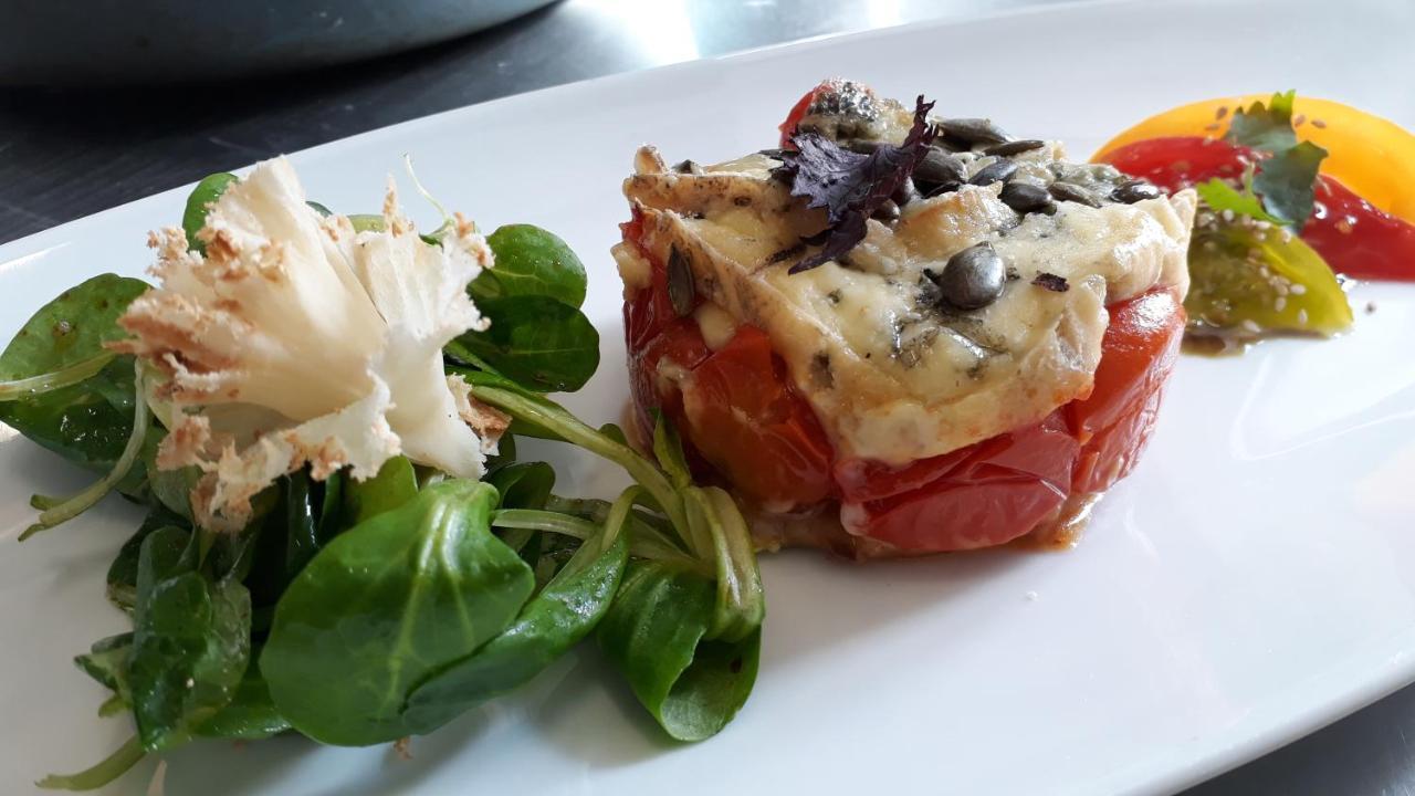 Bed & Breakfast Chateau D'arfeuilles Et Tables D'hotes