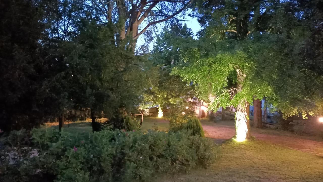 Chateau D'arfeuilles Et Tables D'hotes