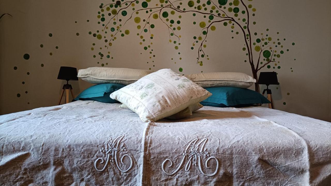 Bed & Breakfast Chateau D'arfeuilles Et Tables D'hotes Arfeuilles