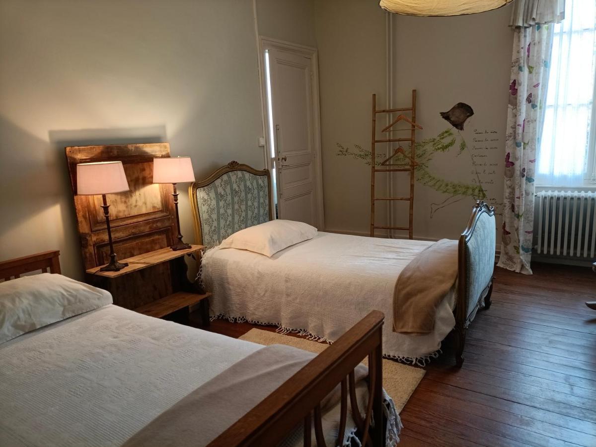 Bed & Breakfast Chateau D'arfeuilles Et Tables D'hotes *