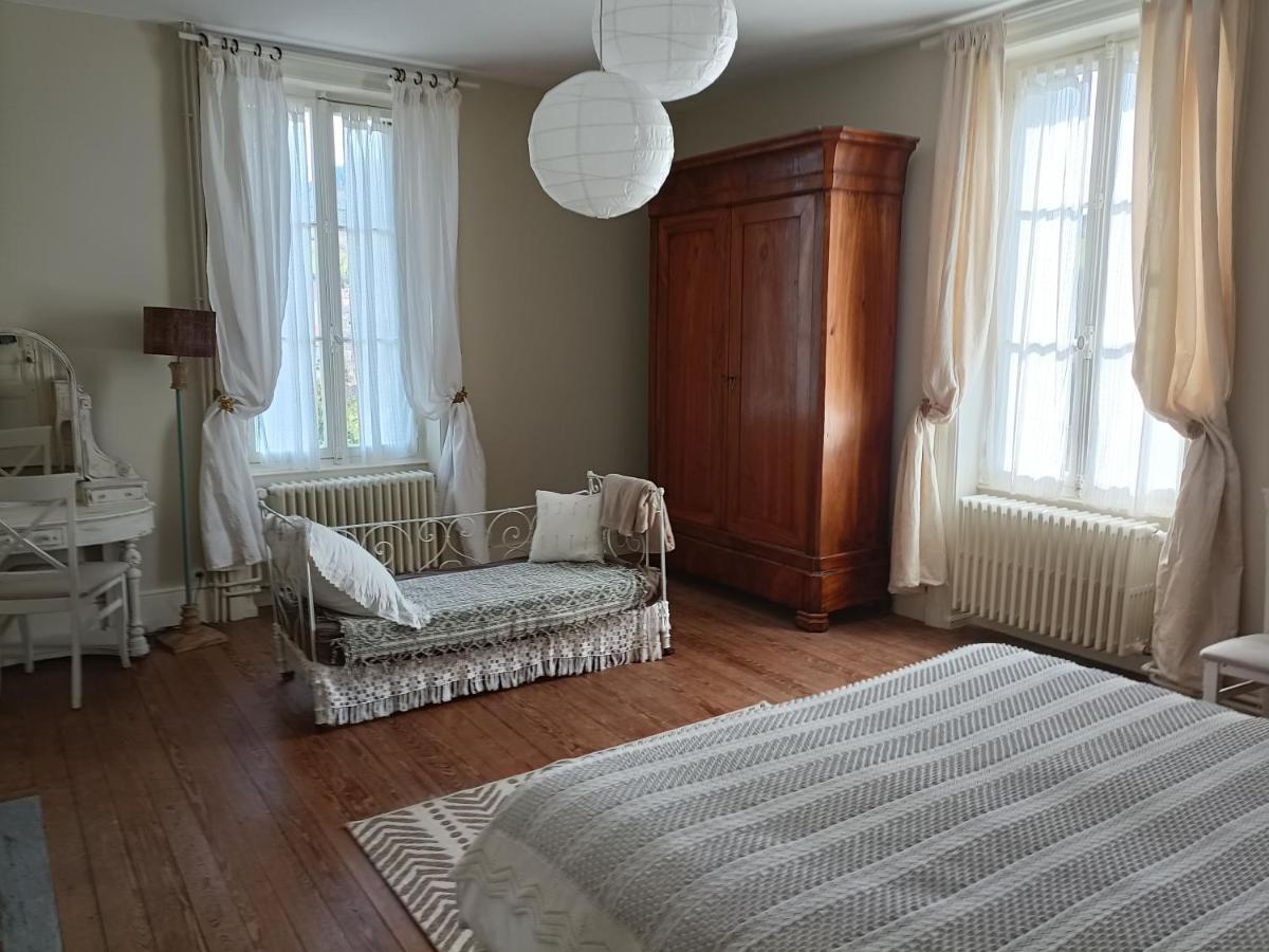 Bed & Breakfast Chateau D'arfeuilles Et Tables D'hotes Arfeuilles
