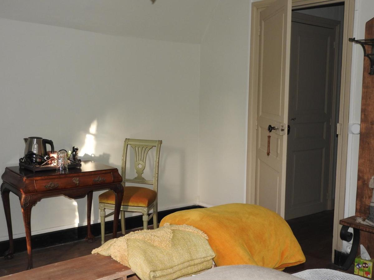 Bed & Breakfast Chateau D'arfeuilles Et Tables D'hotes
